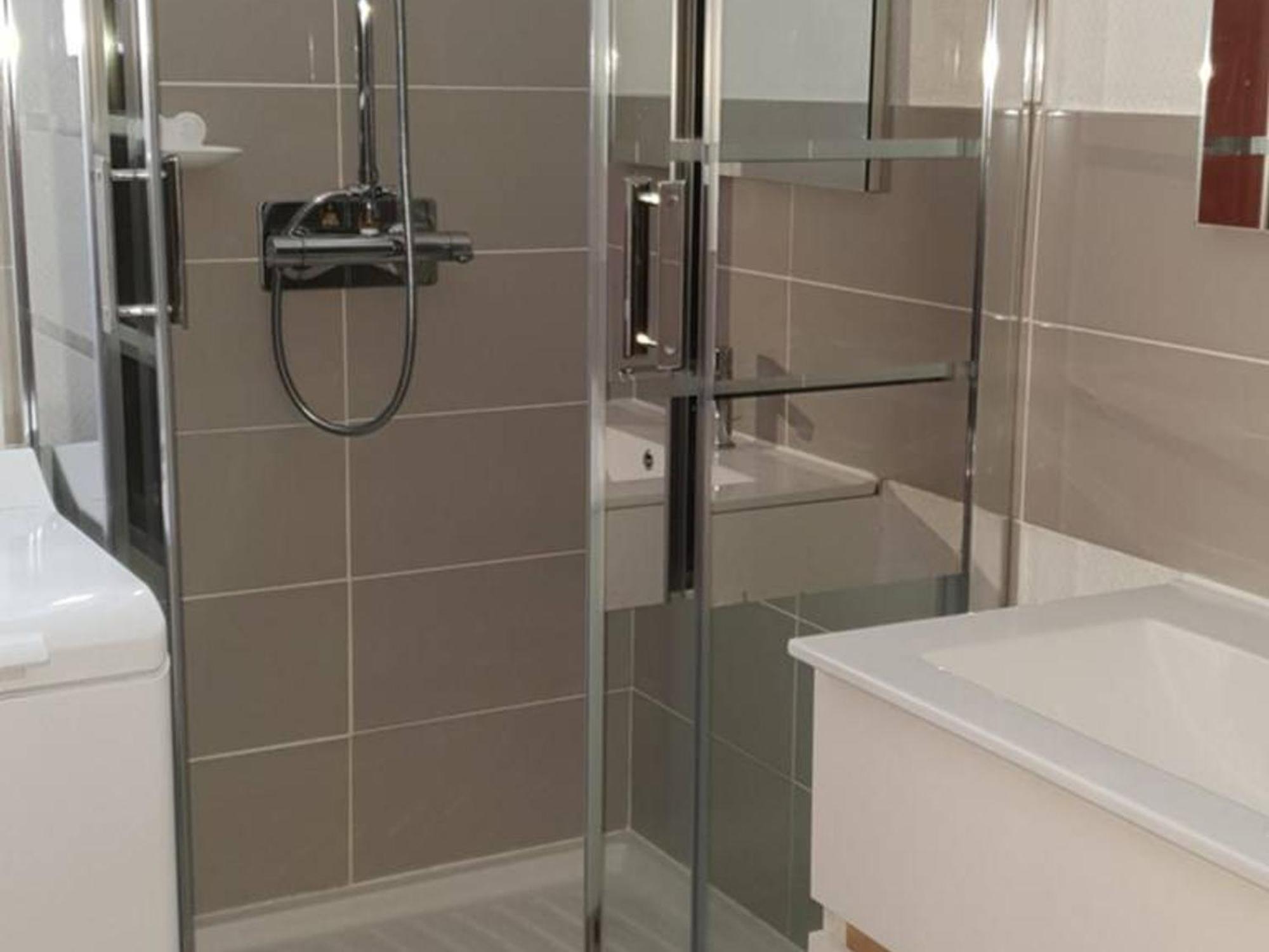 Appartement Centre-Ville 4/6 Pers, 3E Etage, Cuisine Equipee, Parking Gratuit, Linge En Supplement - Fr-1-234-228 Cauterets Dış mekan fotoğraf